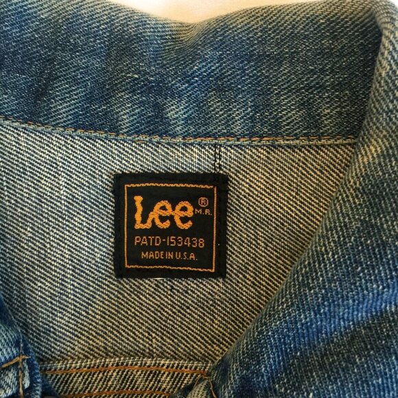 VINTAGE 70s LEE DENIM TRUCKER JACKET MENS M TRAVEL PATCHES UNION MADE USA 39x23 - Picture 9 of 15